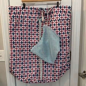 NWT Vera Bradley Cinch Large Laundry Duffle